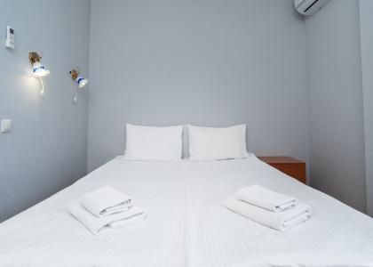 room 108 thumbnail 2