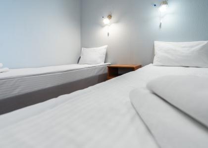 room 108 thumbnail 5